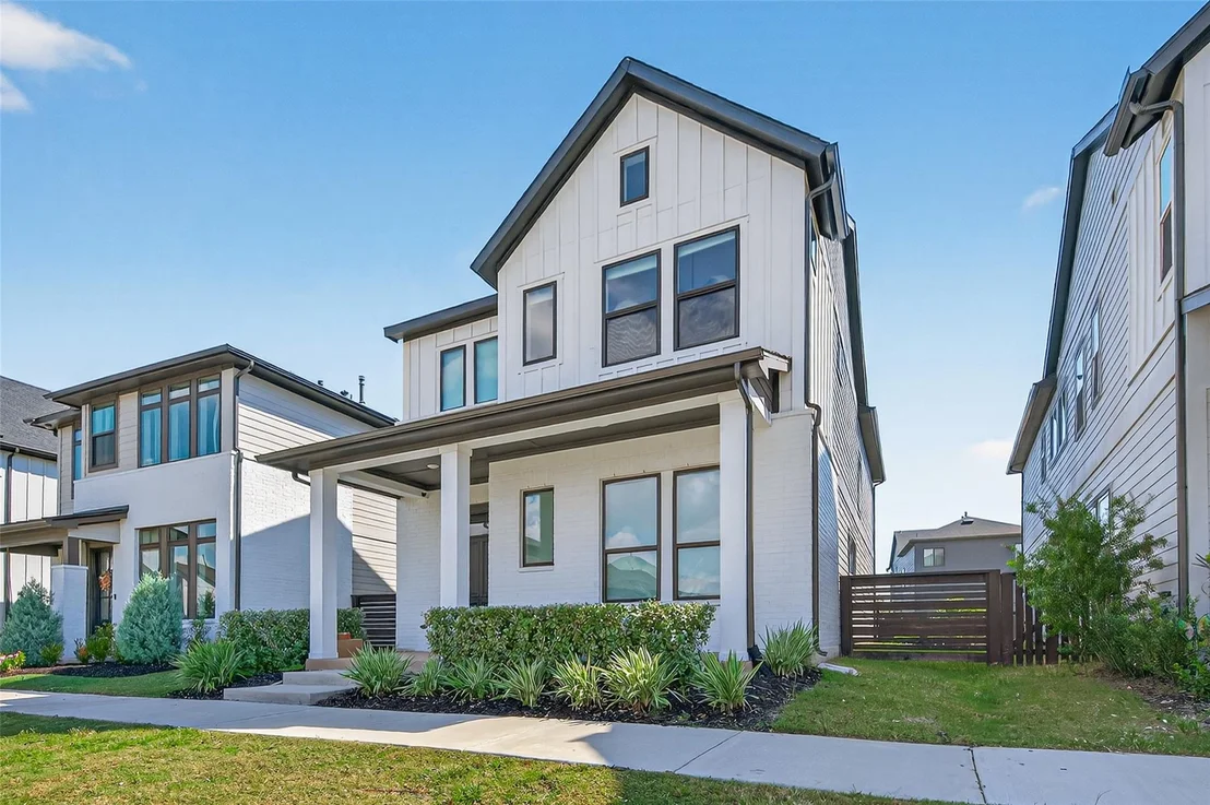 Photo of 15118 Tenacious Drive