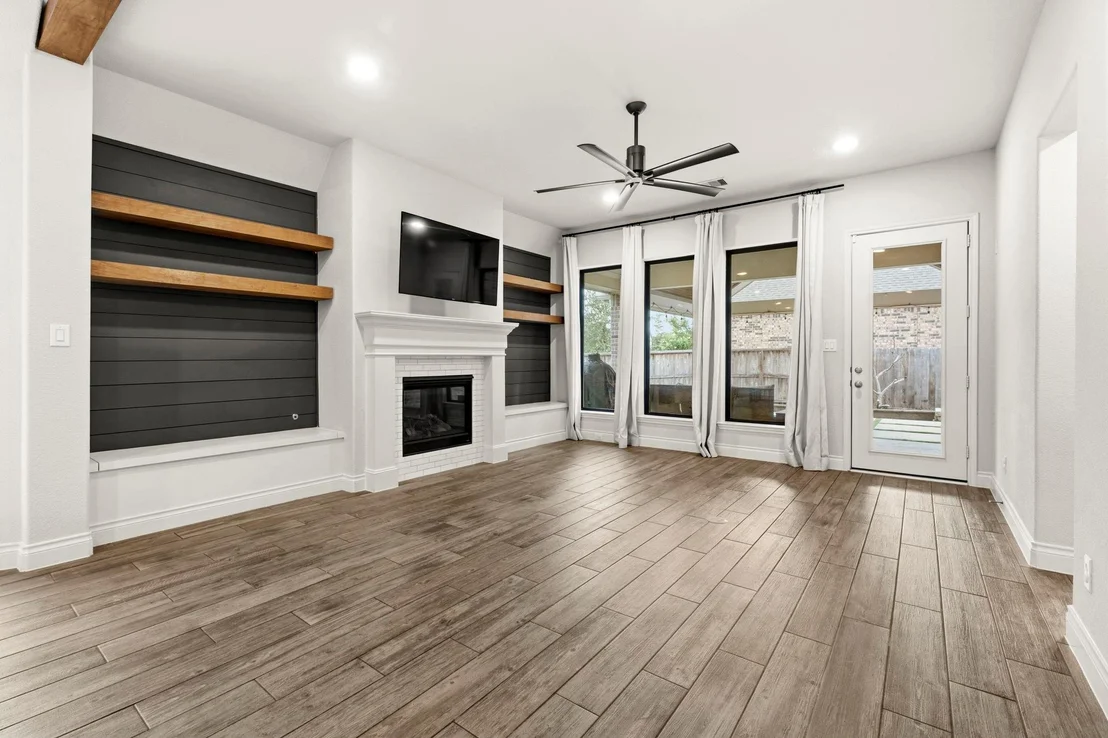Photo of 118 Red Petal Way