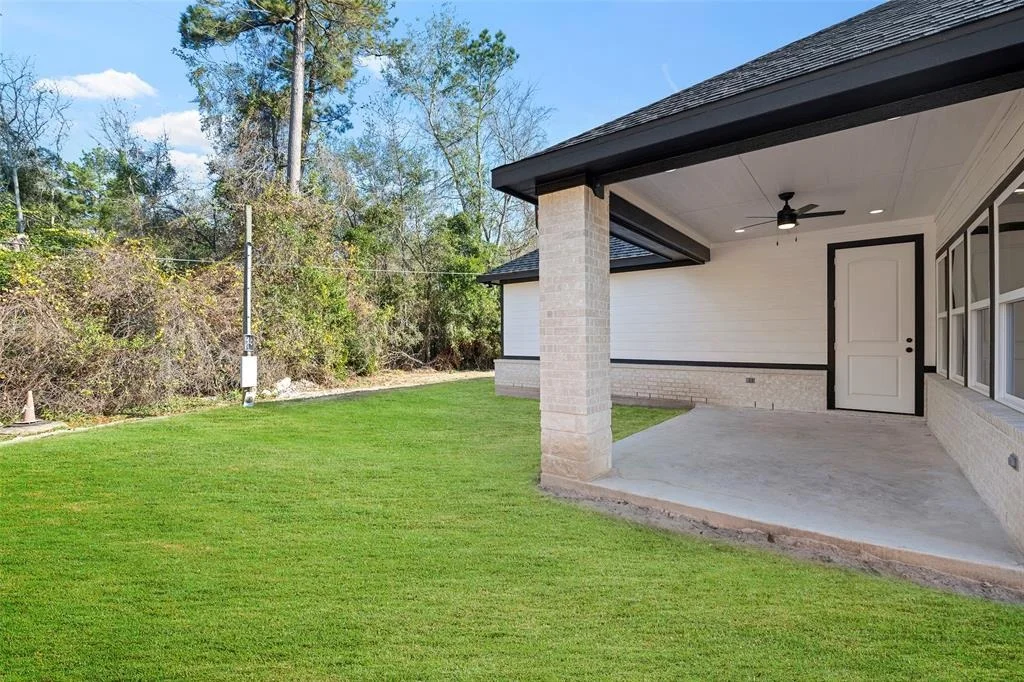 Photo of 2019 Surry Oaks Drive