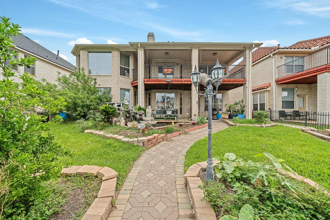 Photo of 14406 Dunrobin Way