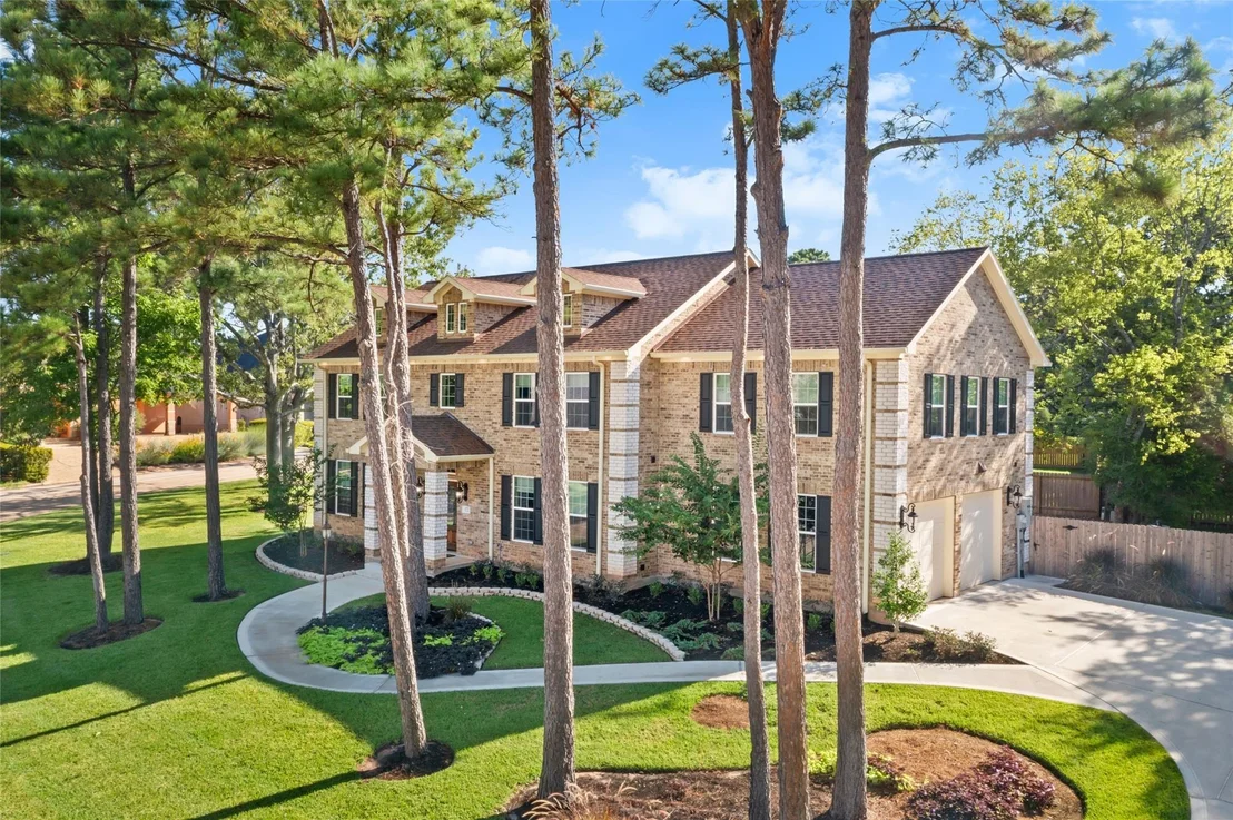 Photo of 172 Bent Tree Lane
