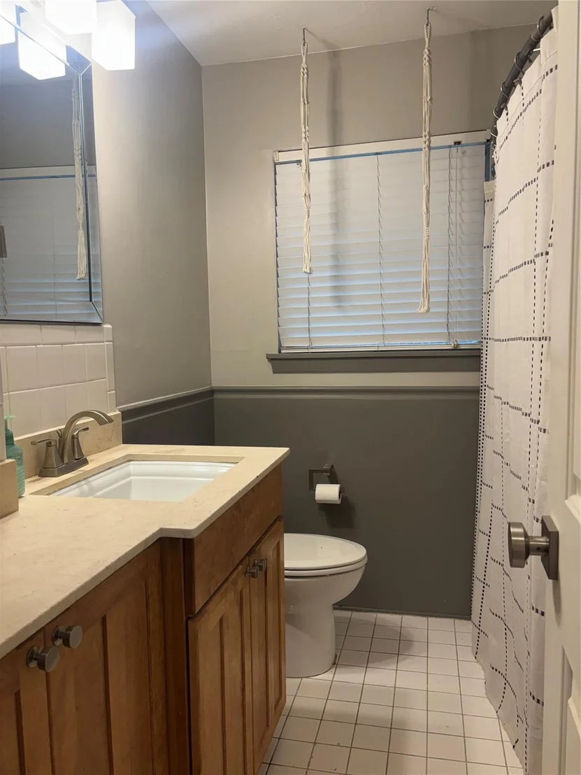 Photo of 5325 Verdome Lane
