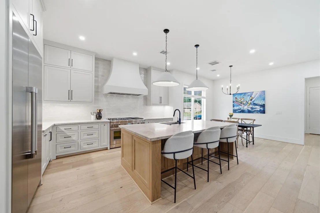 Photo of 1030 Chamboard Lane