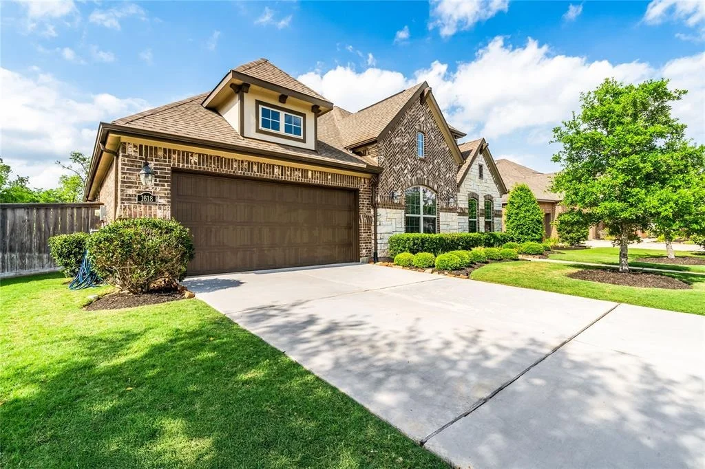 Photo of 1618 Saxon Bend Trail