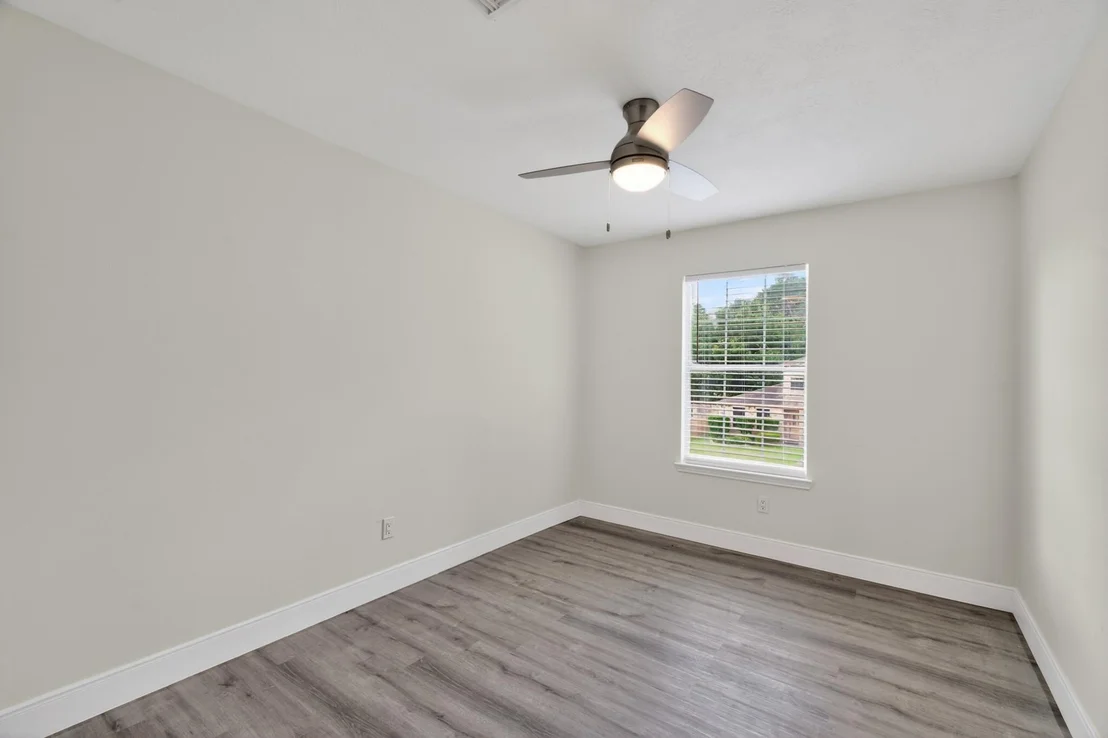 Photo of 918 Ivycroft Lane