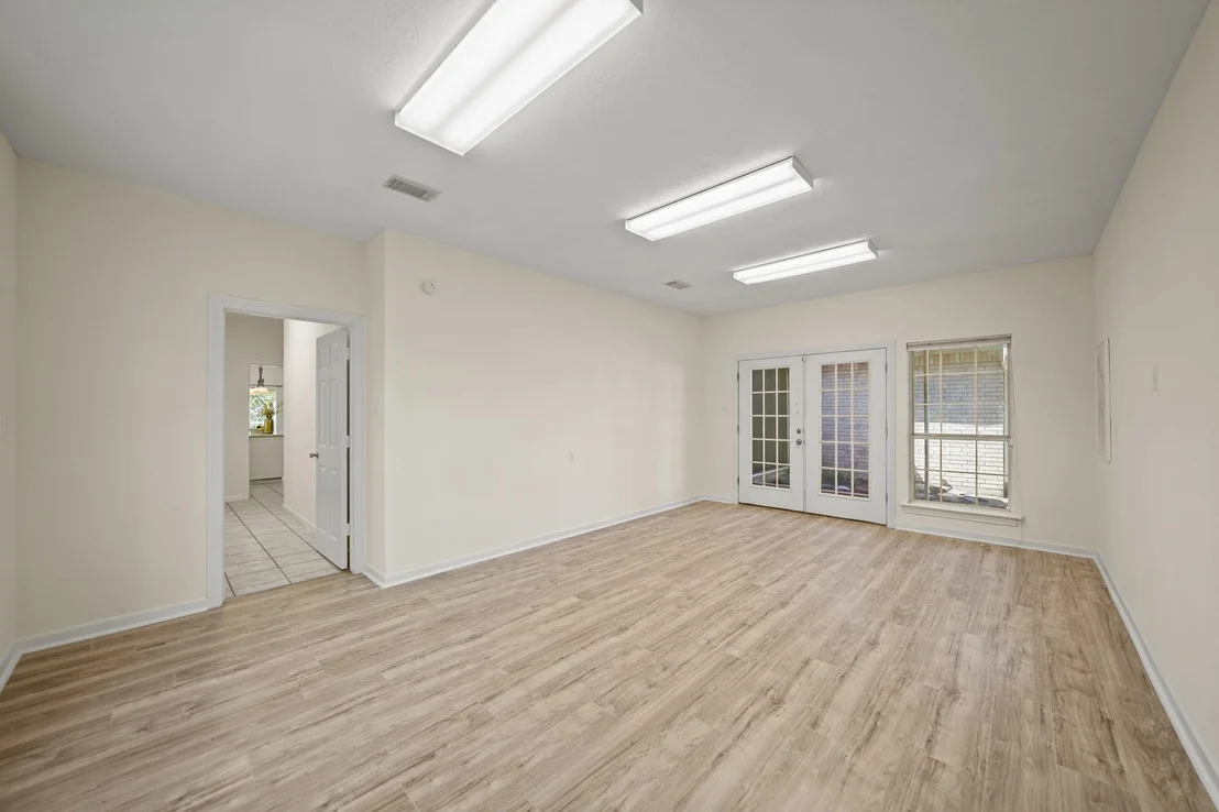 Photo of 12690 Longmire Way