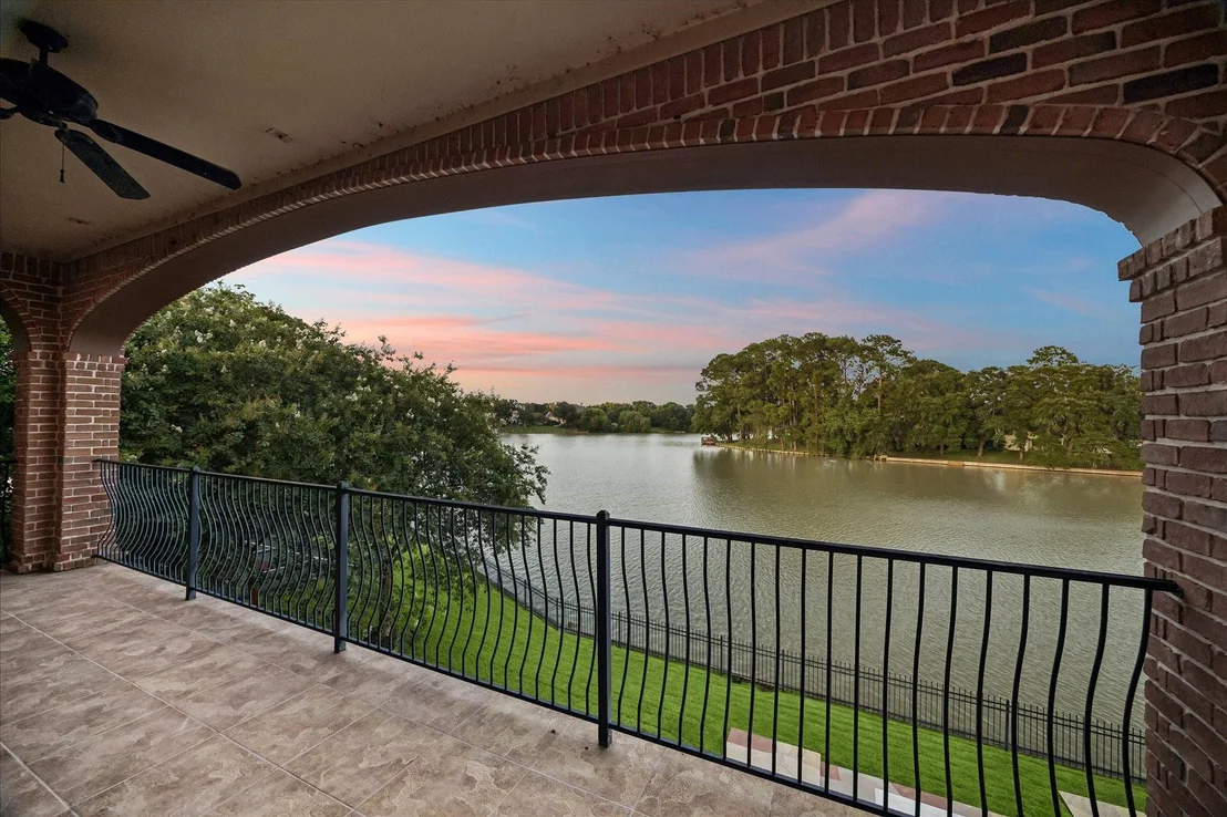 Photo of 7 Paradise Point Drive
