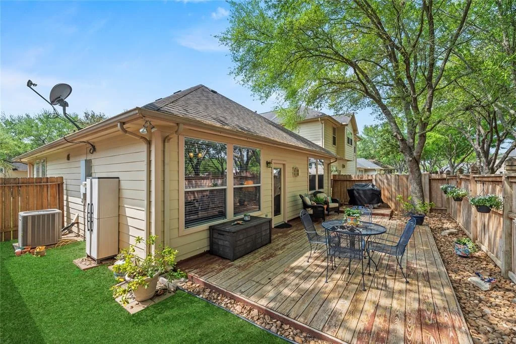 Photo of 6211 Cameron Cove Lane
