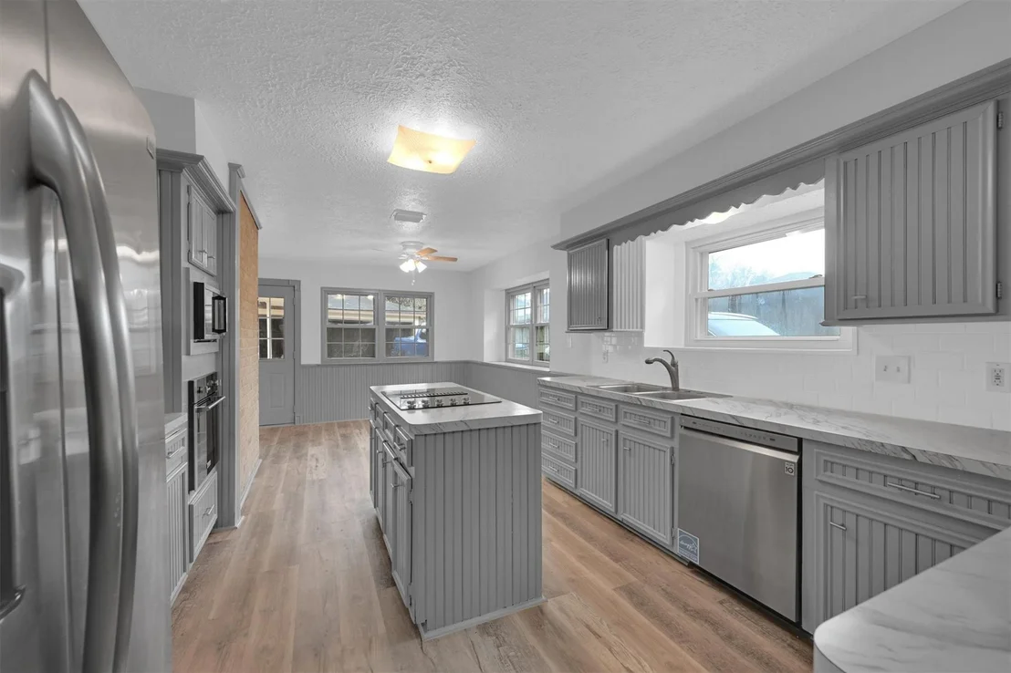 Photo of 7522 Live Oak Drive