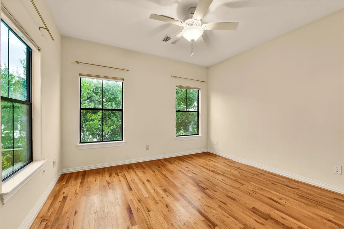 Photo of 3030 Orchard Drive