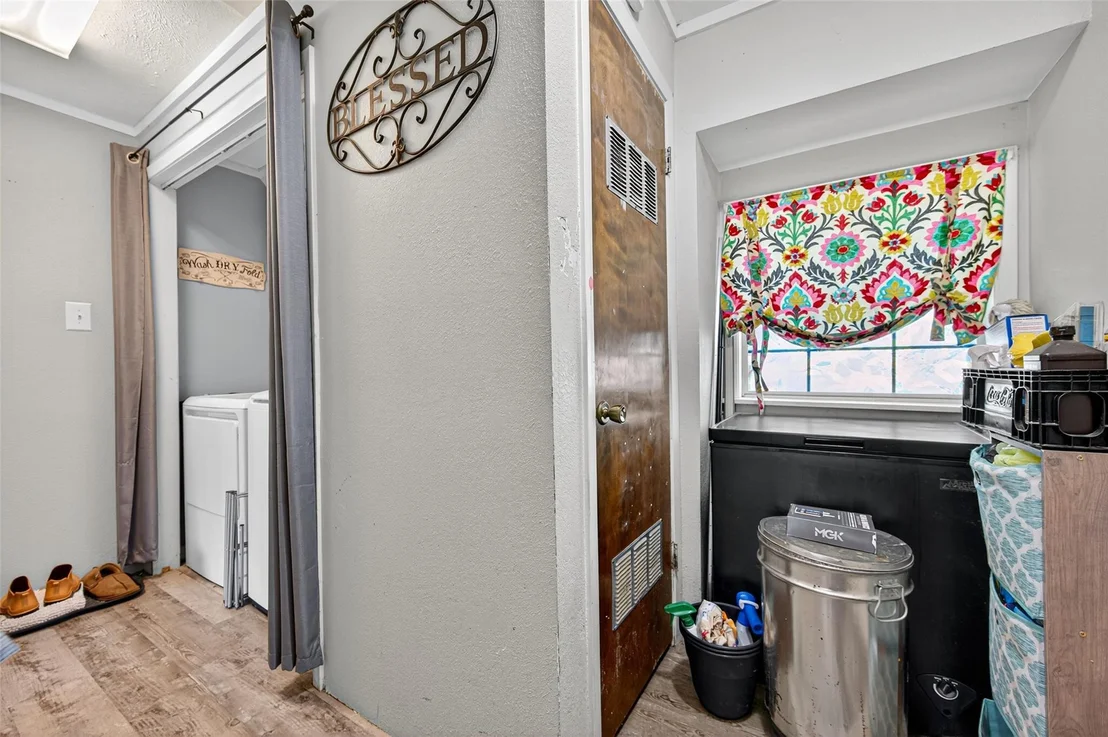 Photo of 702 Churchill Drive
