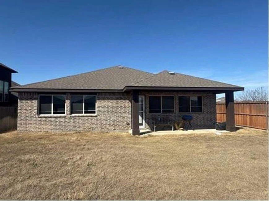 Photo of 3958 Bellingham Lane
