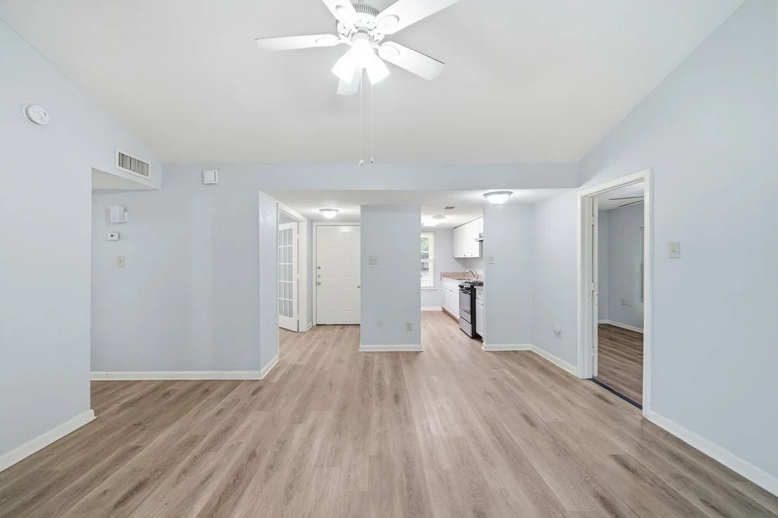 Photo of 9715 Courben Lane