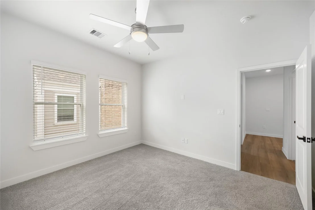 Photo of 11619 Waldemar Drive