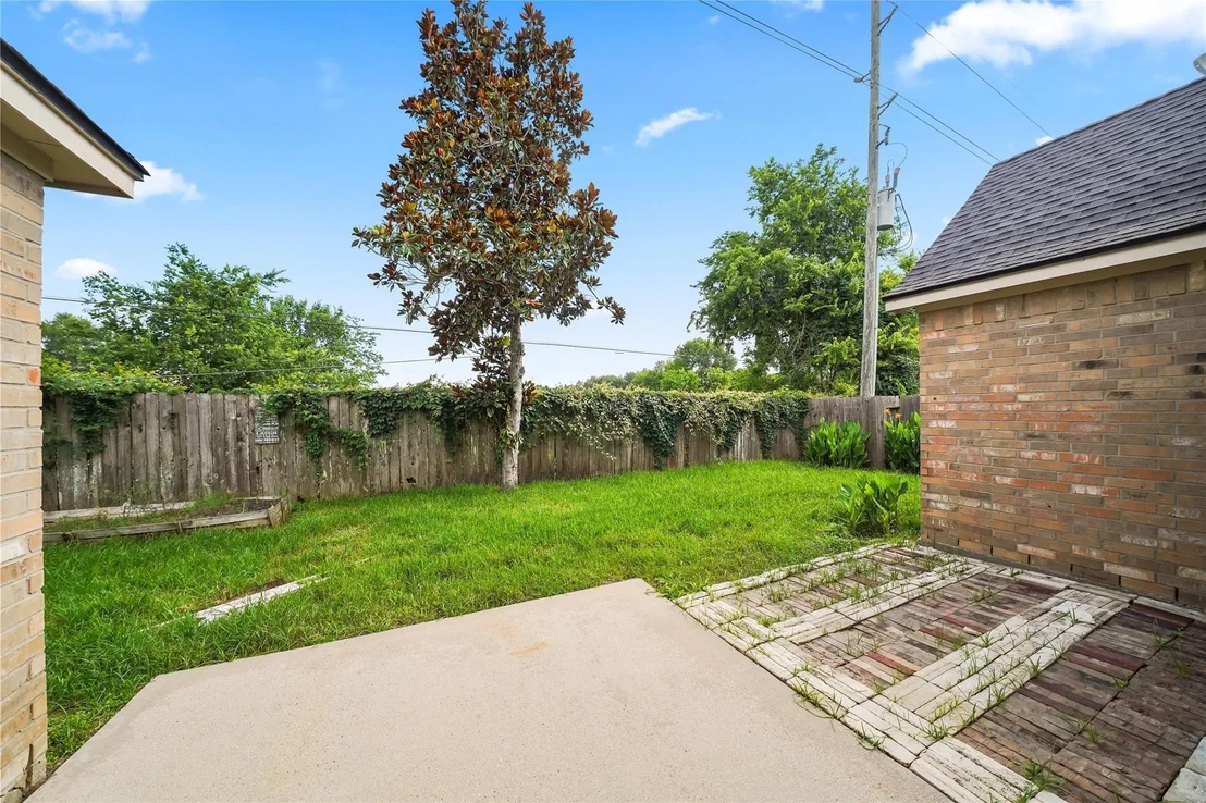 Photo of 626 Silver Creek Circle