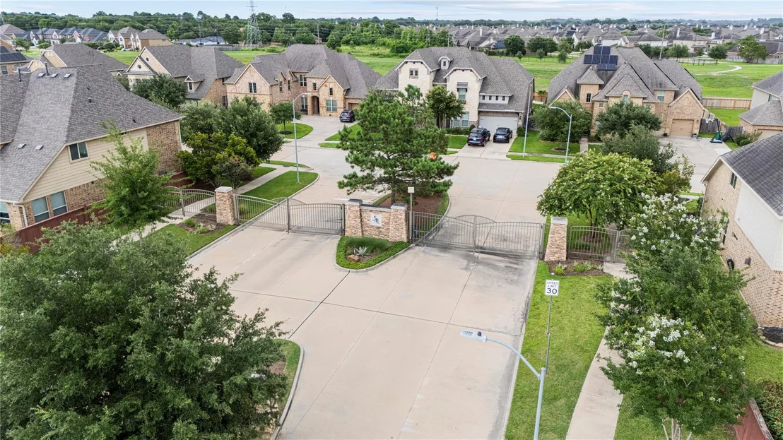 Photo of 3102 Hillside Landing Trail