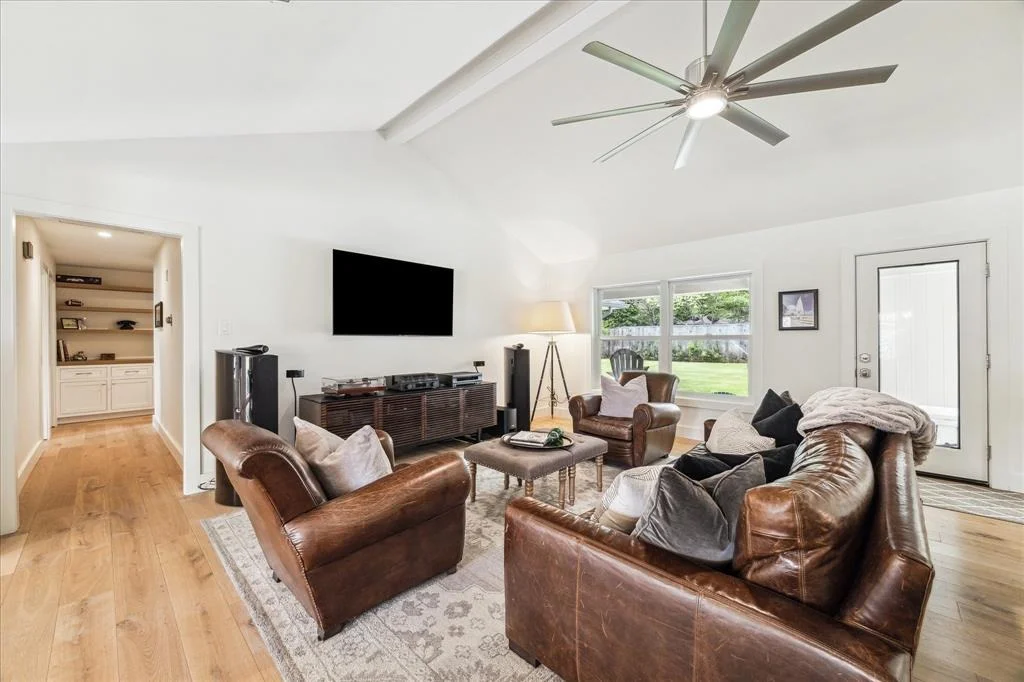 Photo of 10047 Doliver Drive