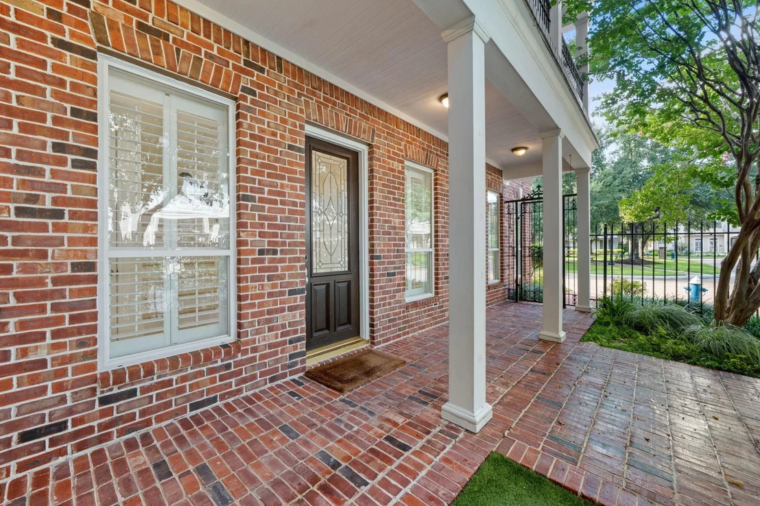 Photo of 3403 Crest Hill Lane