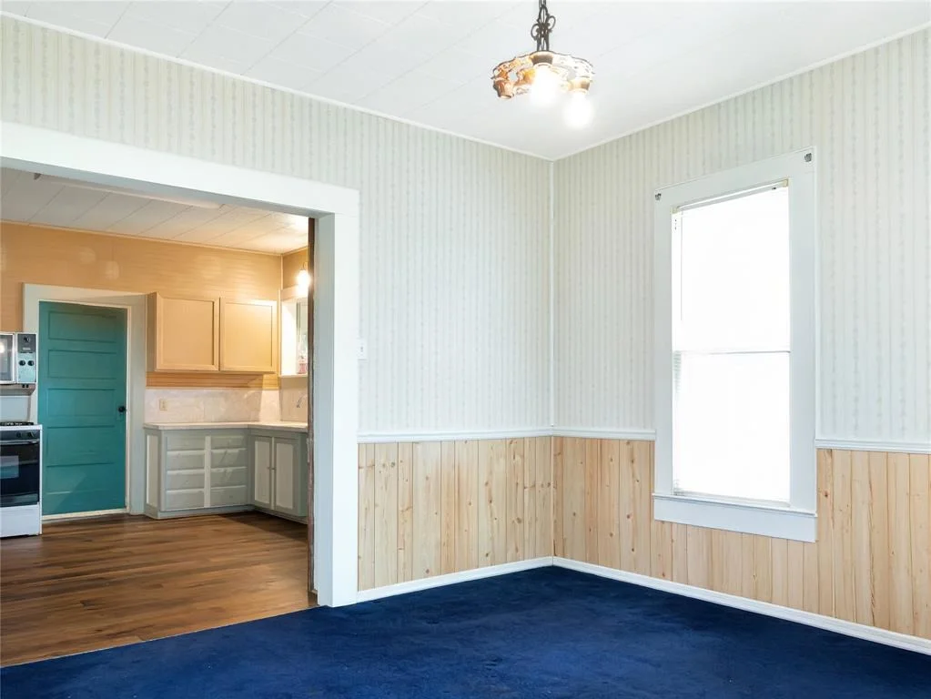 Photo of 1233 Eagle Lake Road