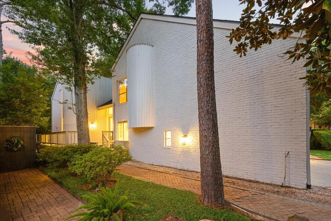 Photo of 88 Sugarberry Circle