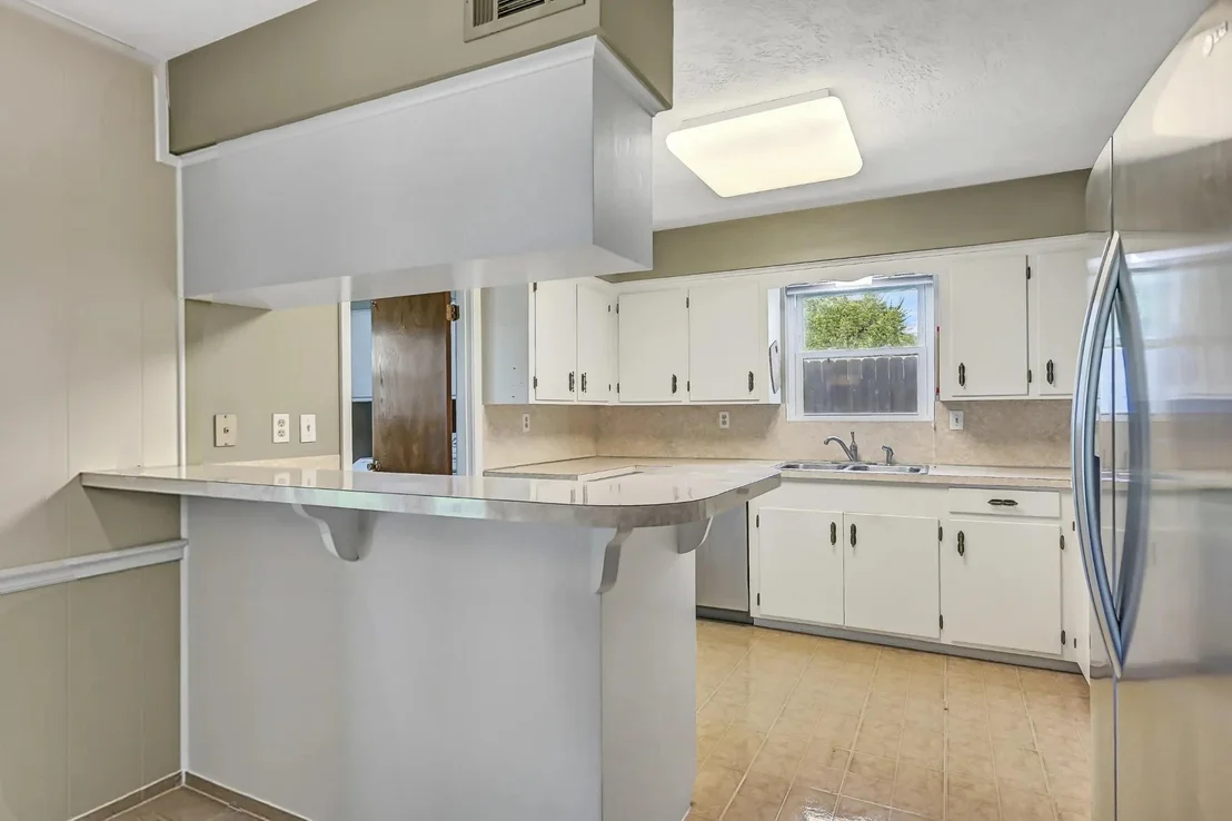 Photo of 1630 Beachcomber Lane