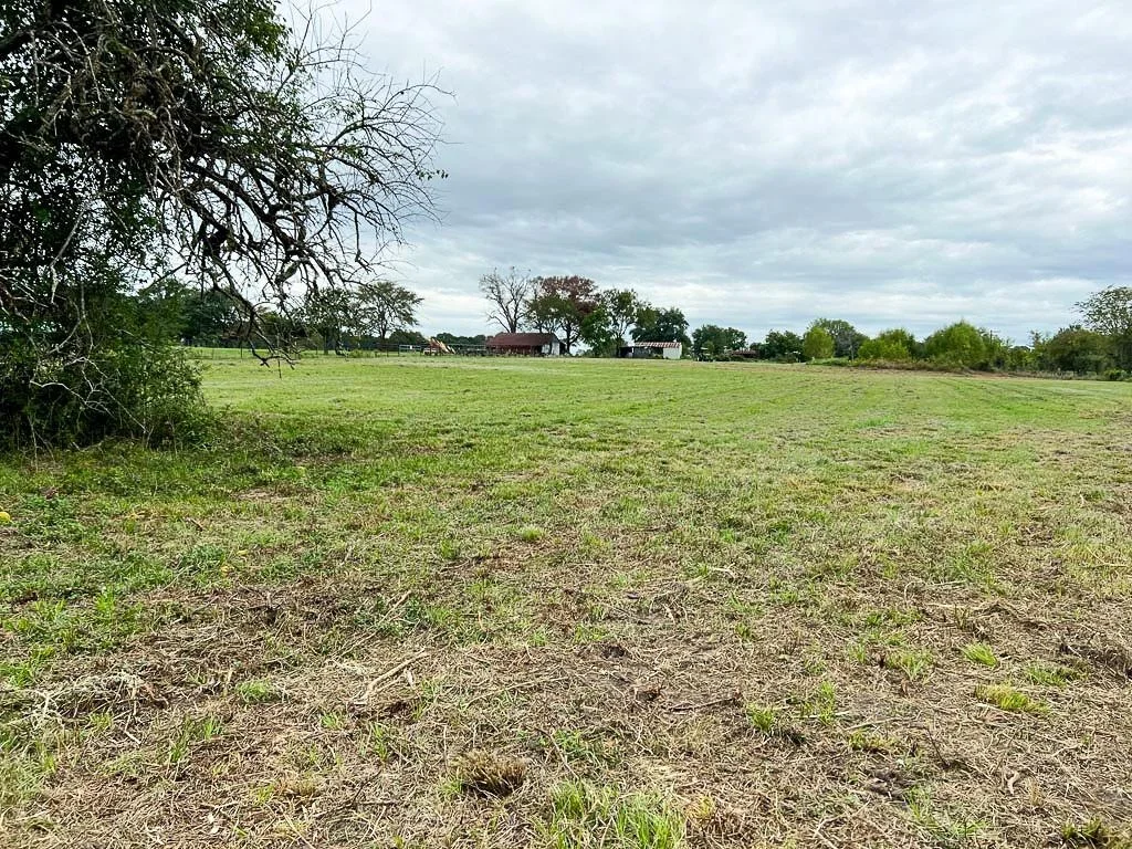 Photo of Lot 4 Cr 319