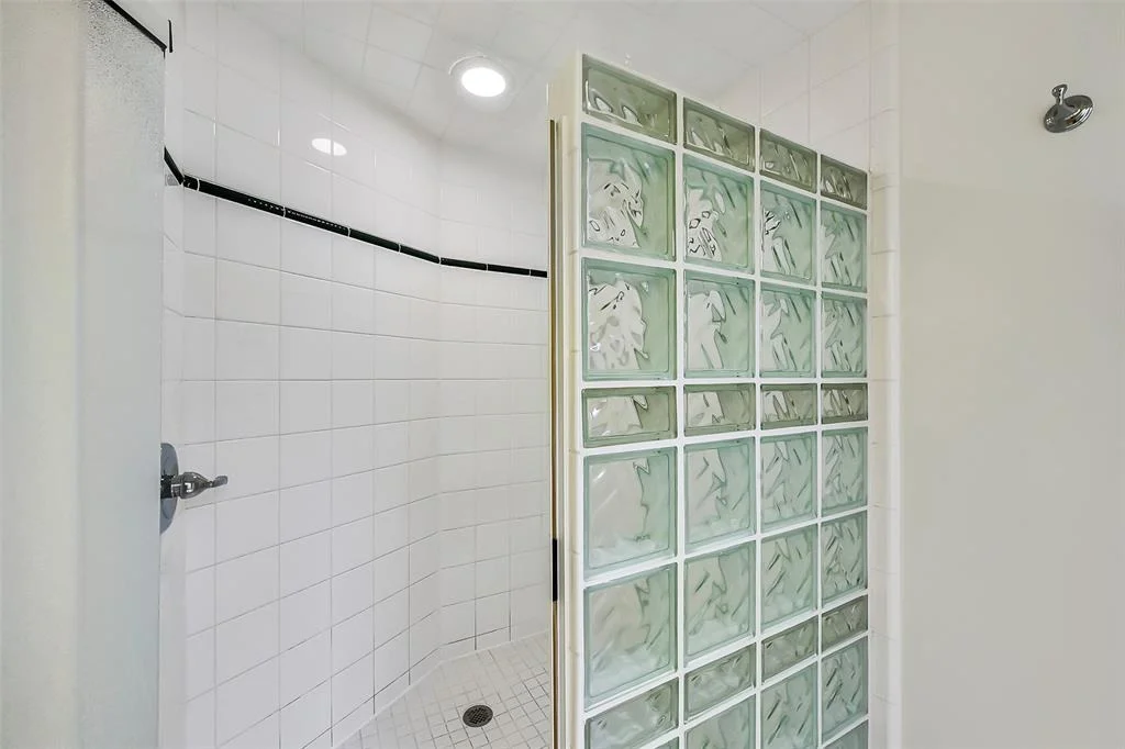 Photo of 5602 Pine Arbor Drive