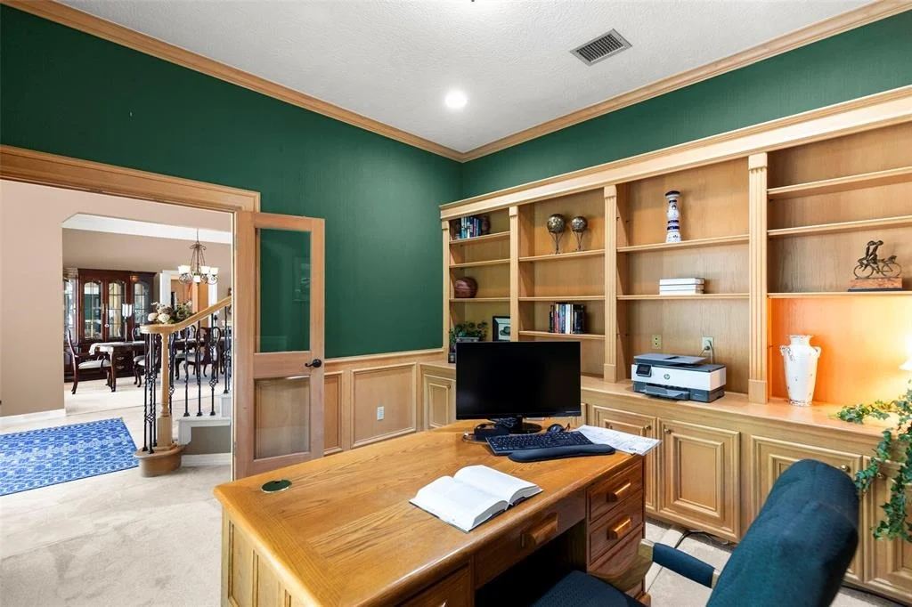 Photo of 207 Kingfisher Drive