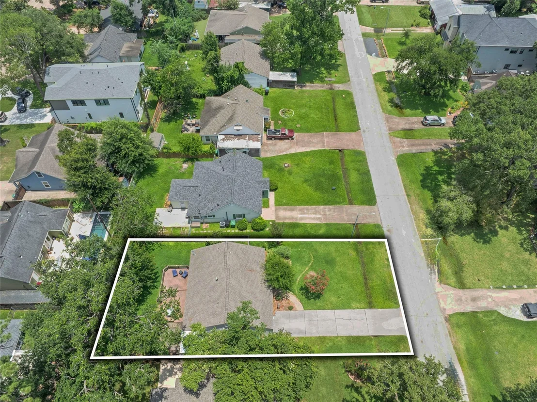Photo of 1038 Lamonte Lane
