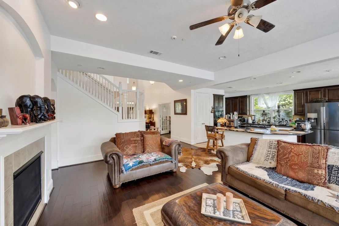 Photo of 335 Voss Road