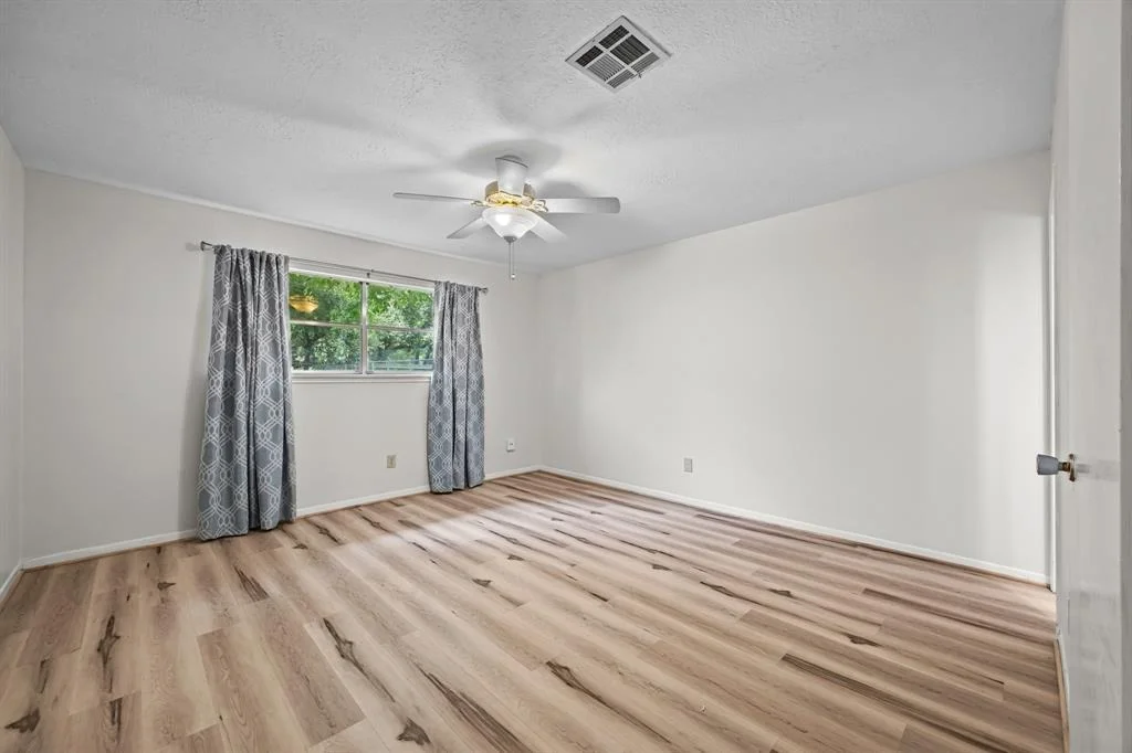 Photo of 4327 Yosemite Drive