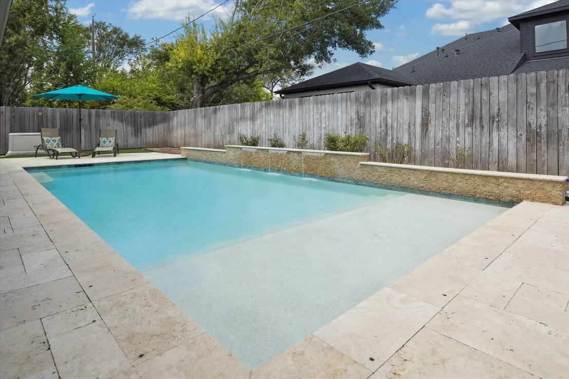 Photo of 1718 Wakefield Drive