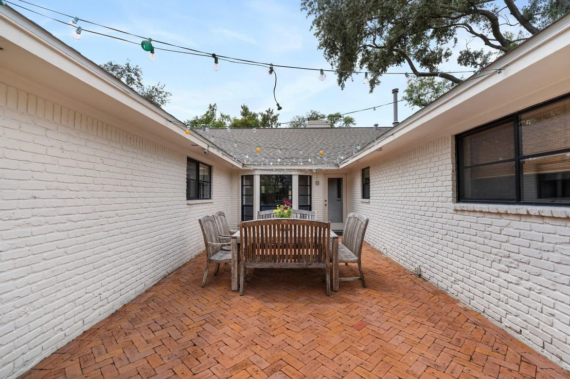 Photo of 2018 Millwood Drive