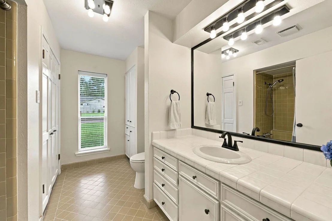 Photo of 11307 Valley Spring Drive