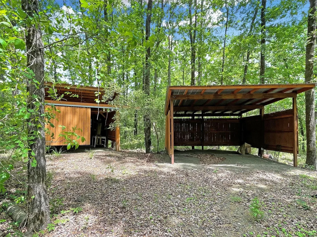Photo of 207 Arrowcrest Drive