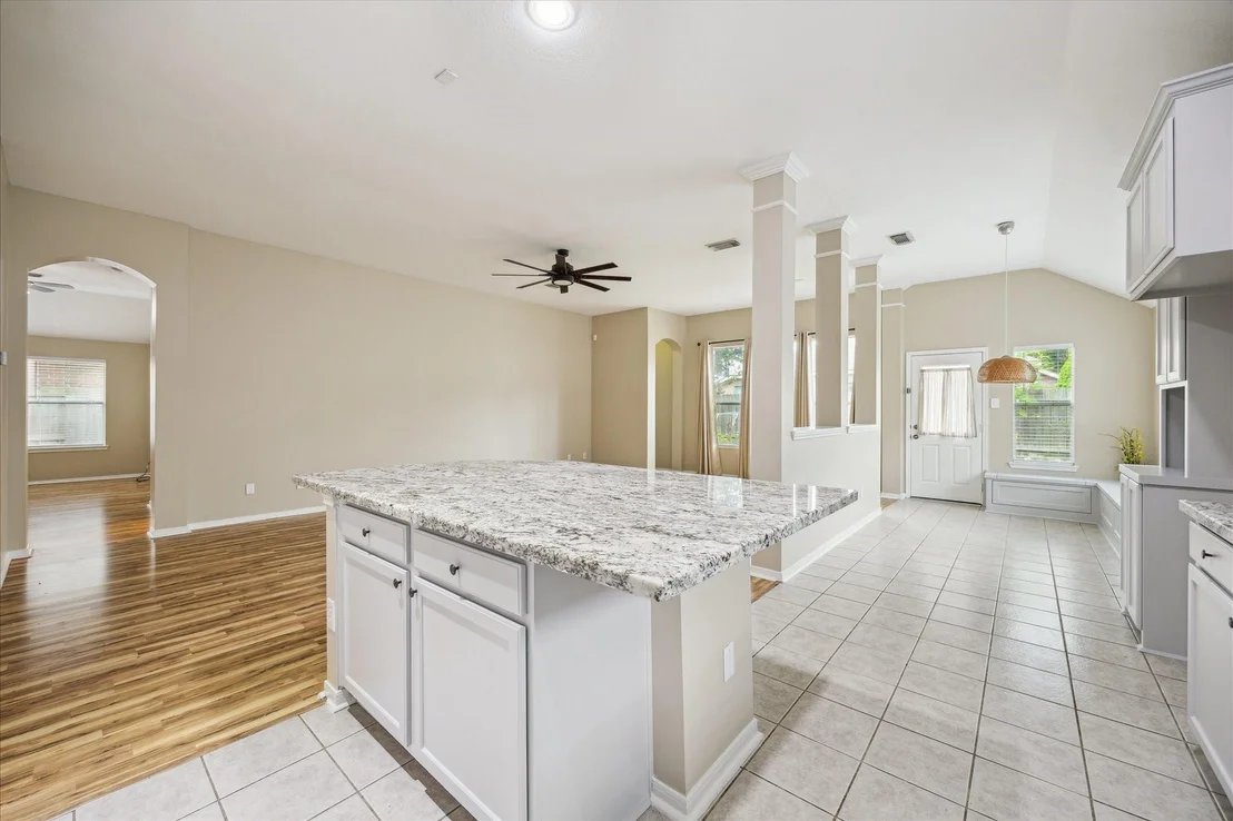 Photo of 2708 Courtyard Lane