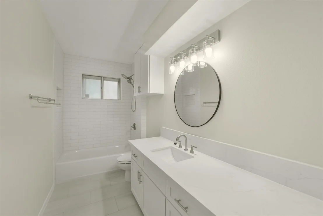 Photo of 12307 Waldemar Drive