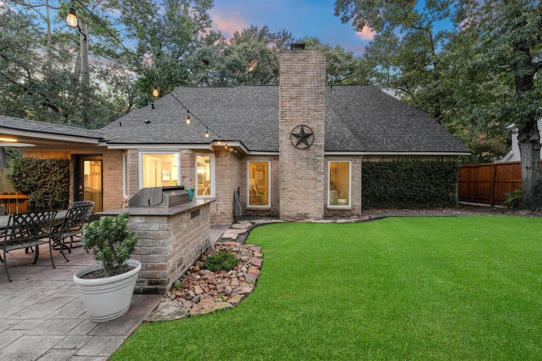 Photo of 9515 Oxted Lane