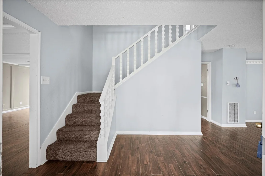 Photo of 14918 Saint Cloud Drive