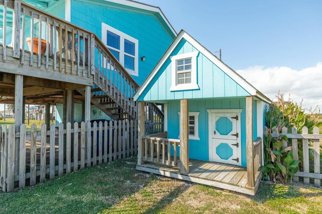 Photo of 902 Treaty Drive