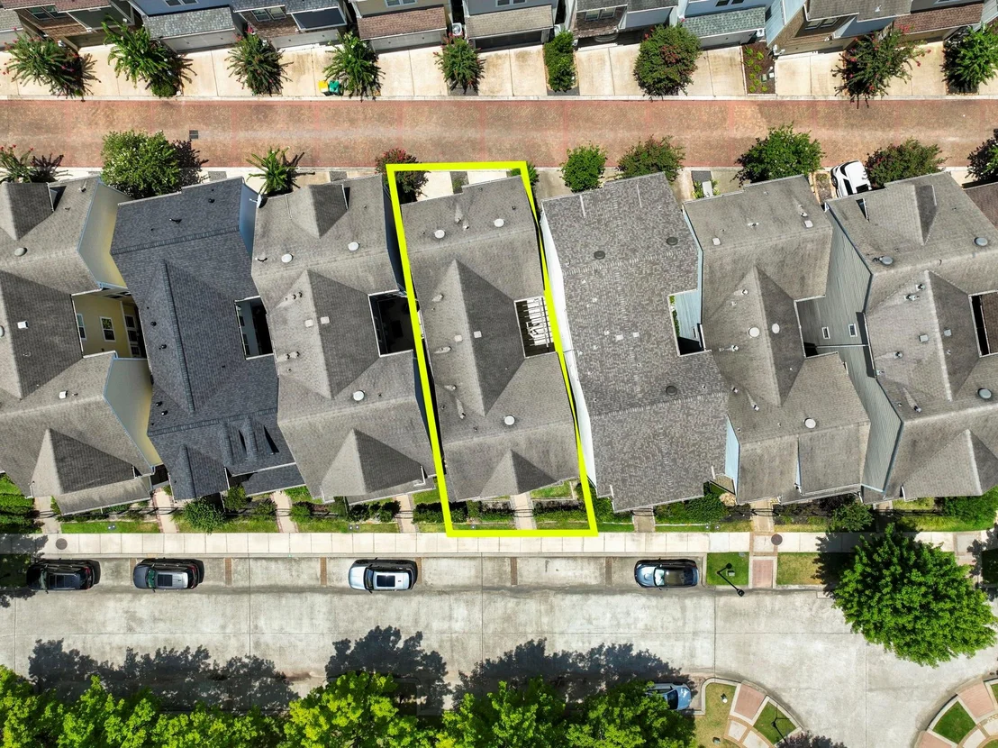 Photo of 19 E Breezy Way