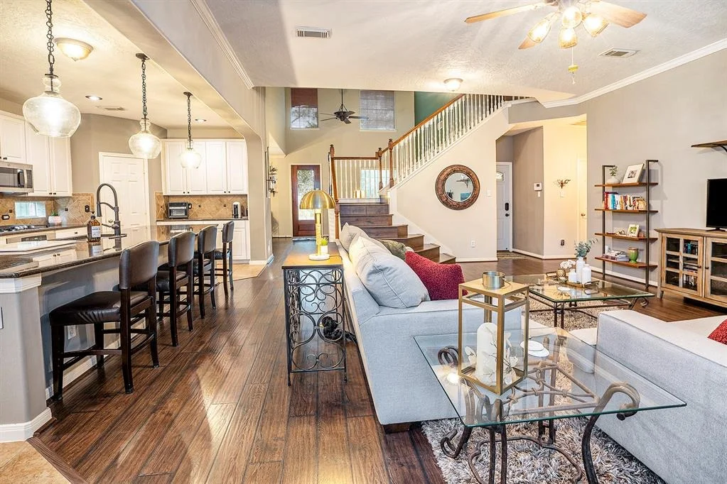 Photo of 601 White Oak Pointe