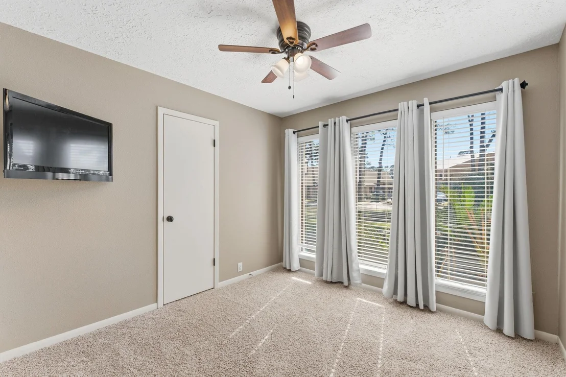 Photo of 76 April Wind Drive S