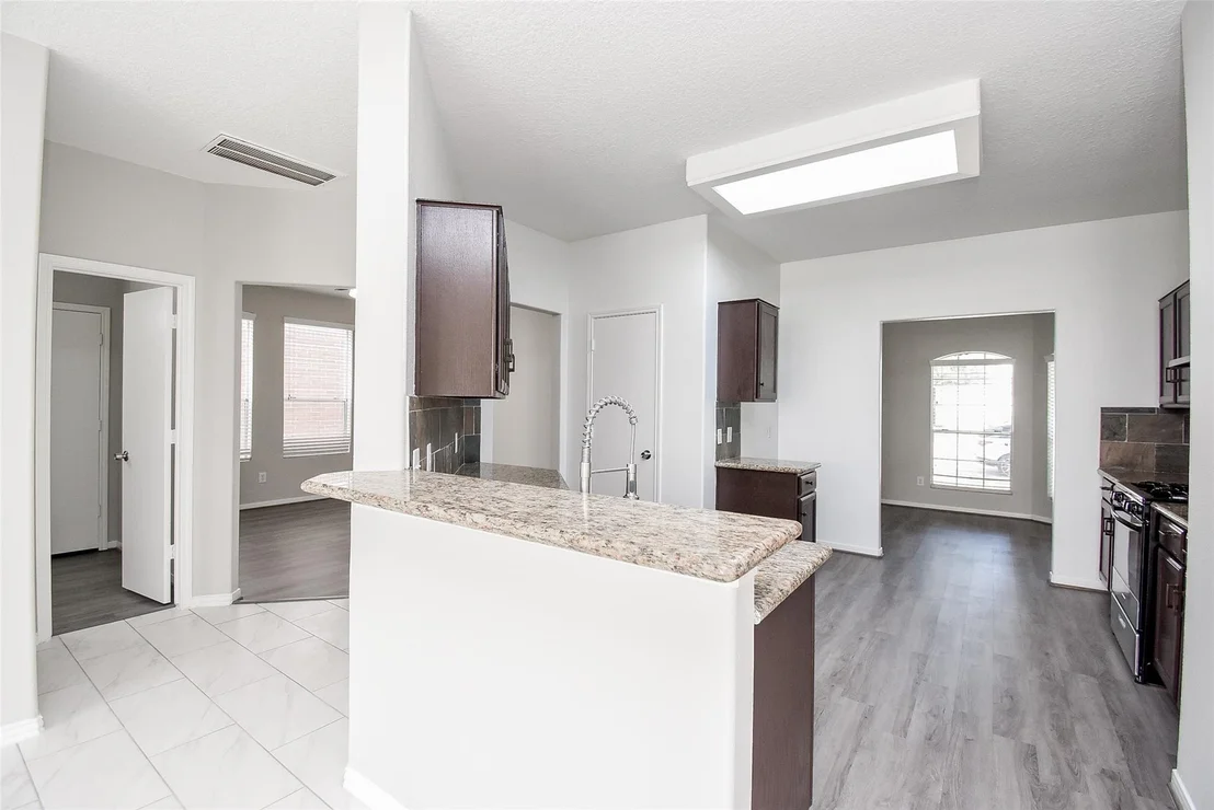 Photo of 19527 Juniper Vale Circle