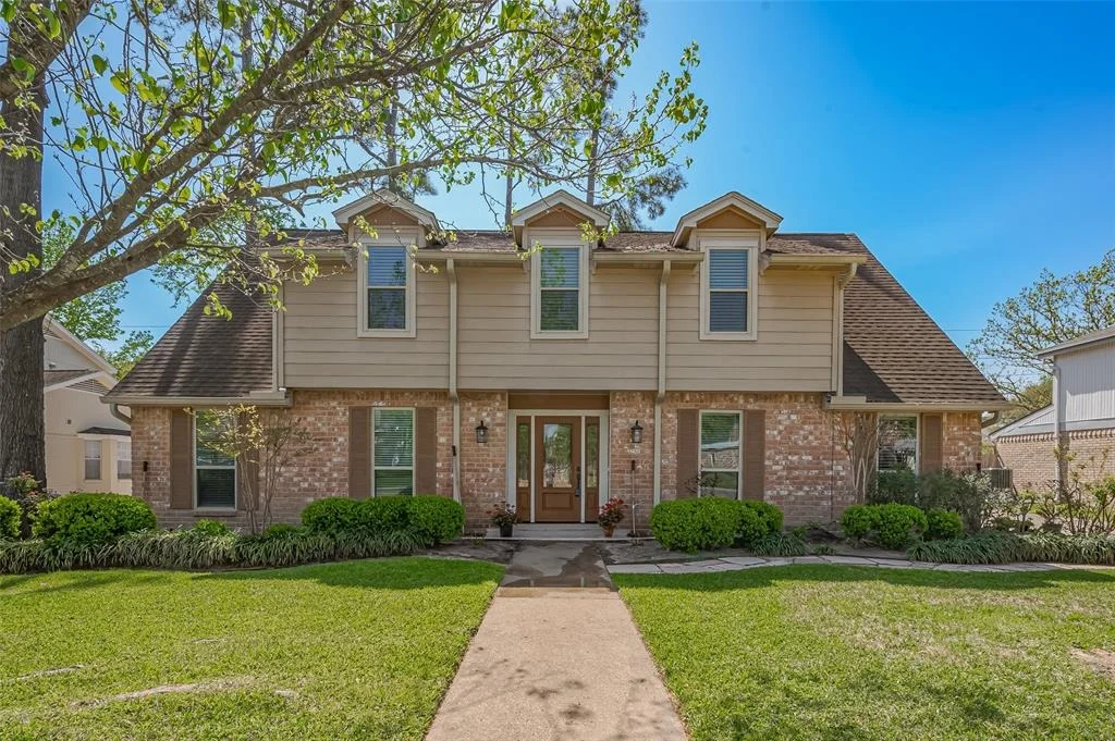 Photo of 16231 Southampton Drive