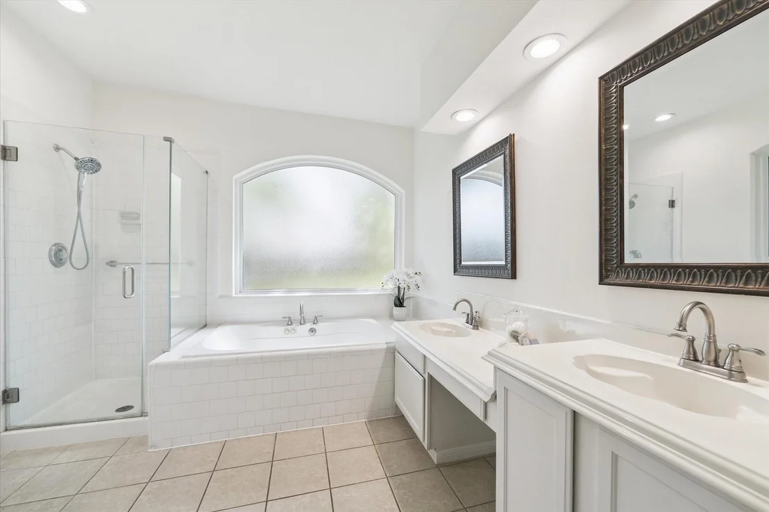 Photo of 6914 Hearthside Drive