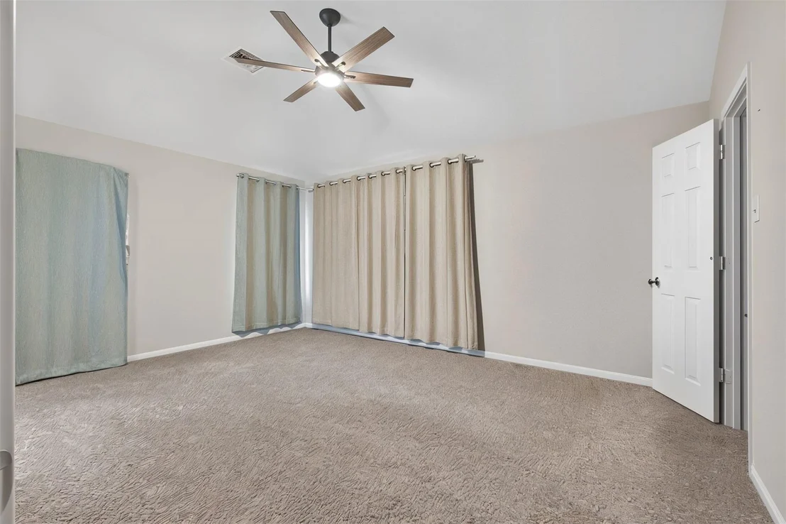 Photo of 2230 Garden Square Path