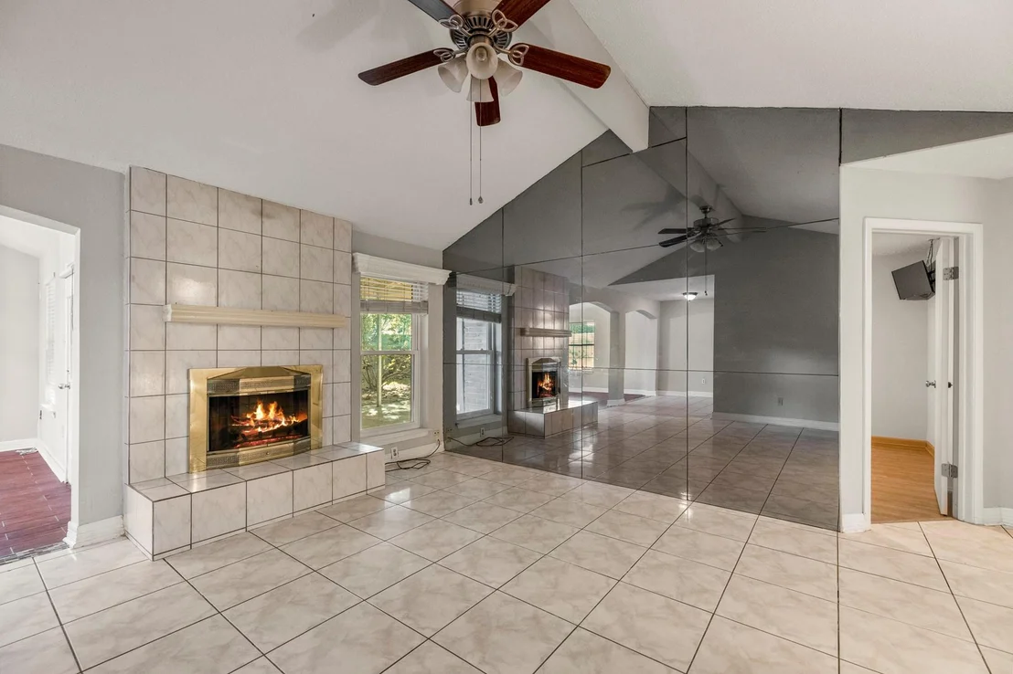 Photo of 23826 Lestergate Drive