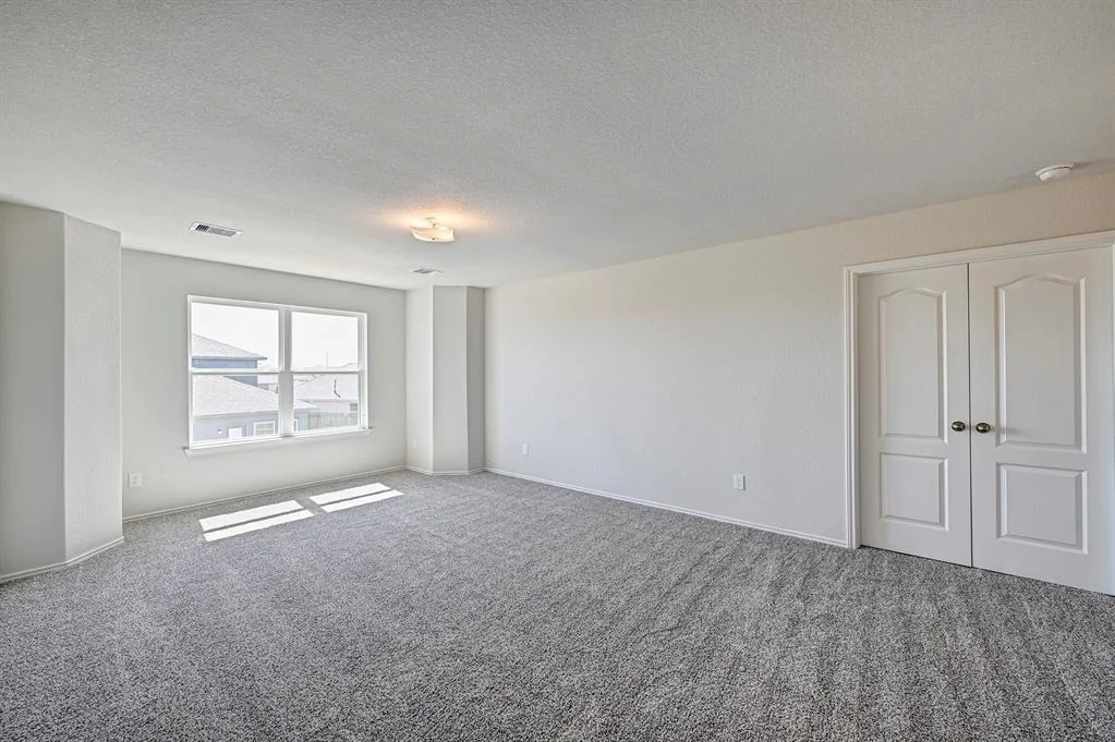 Photo of 652 Woodhaven Lakes Drive