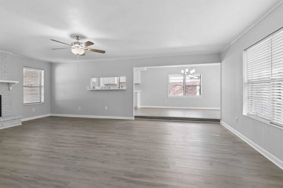 Photo of 123 Lone Oak Drive
